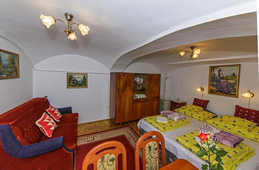 Barokk Vendégház Eger Quarto foto