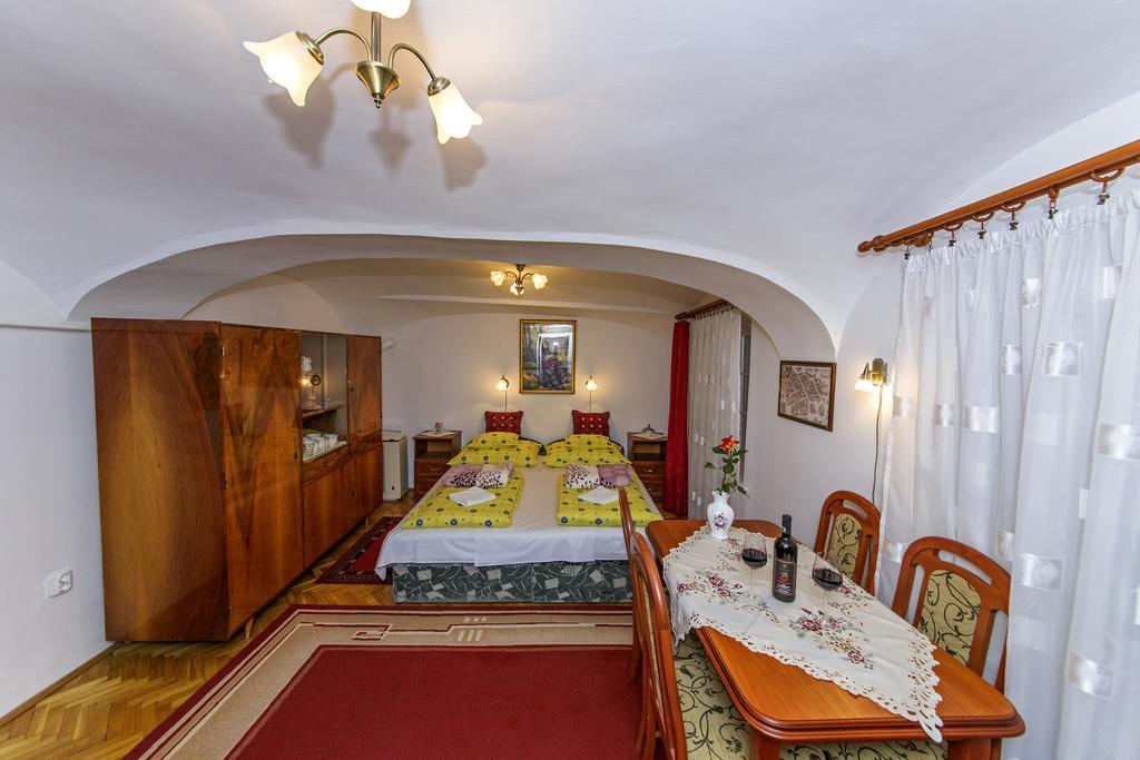 Barokk Vendégház Eger Quarto foto